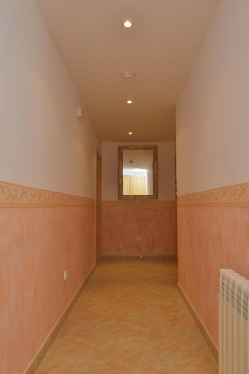 Hotel Rural La Corte De Los Pinares Винуэса Экстерьер фото