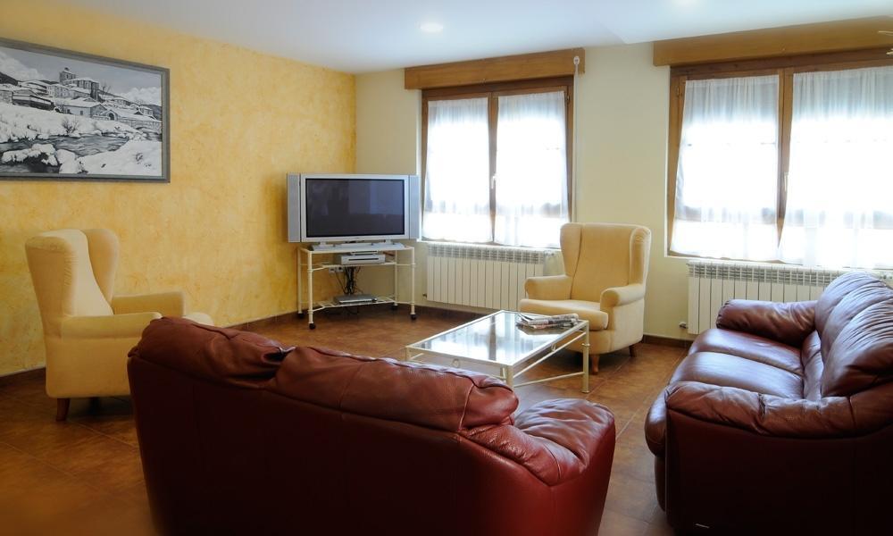 Hotel Rural La Corte De Los Pinares Винуэса Экстерьер фото