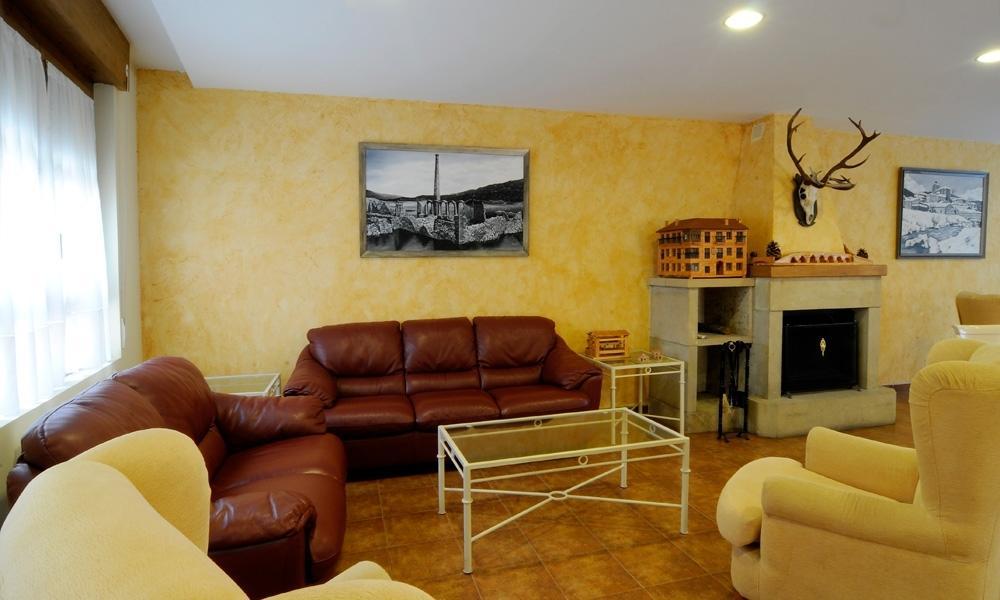 Hotel Rural La Corte De Los Pinares Винуэса Экстерьер фото