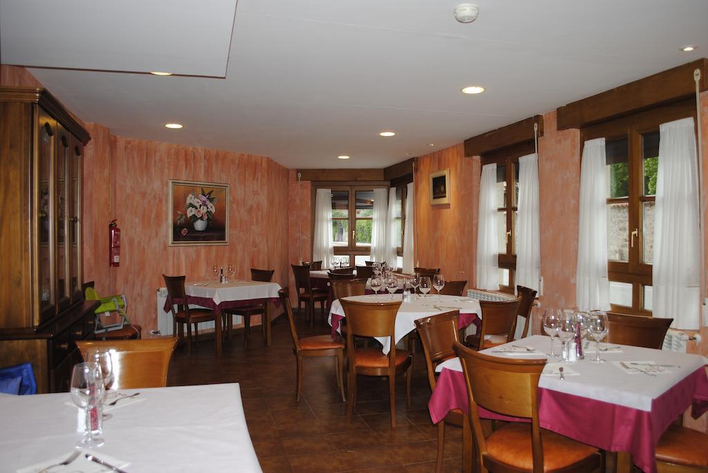 Hotel Rural La Corte De Los Pinares Винуэса Экстерьер фото